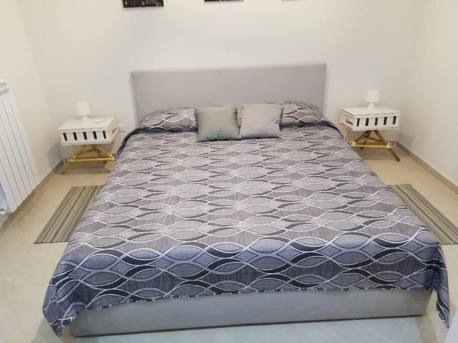 דירות וולה Casa Sambuco מראה חיצוני תמונה